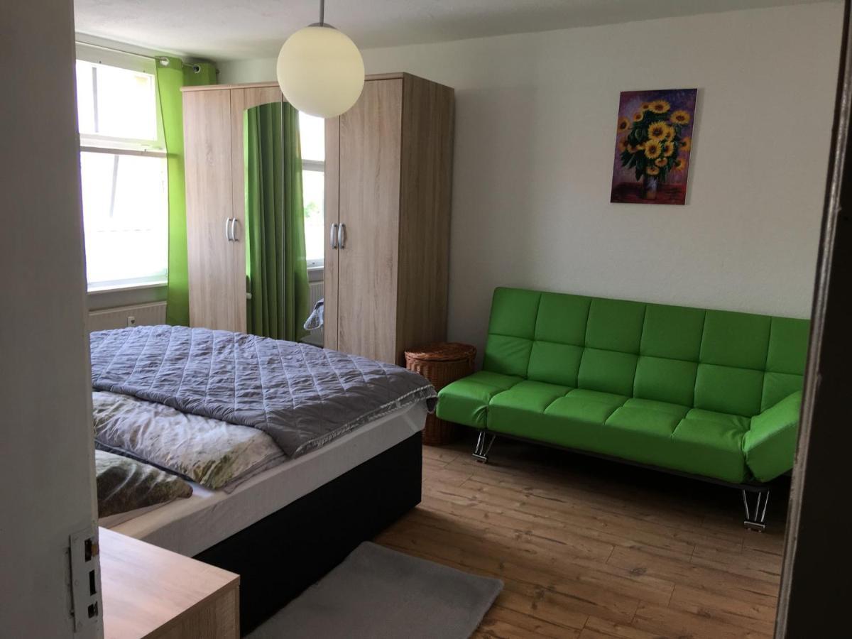 frühsonnige Innenstadt-Vollkomfort-Wohnung Zittau Exterior foto